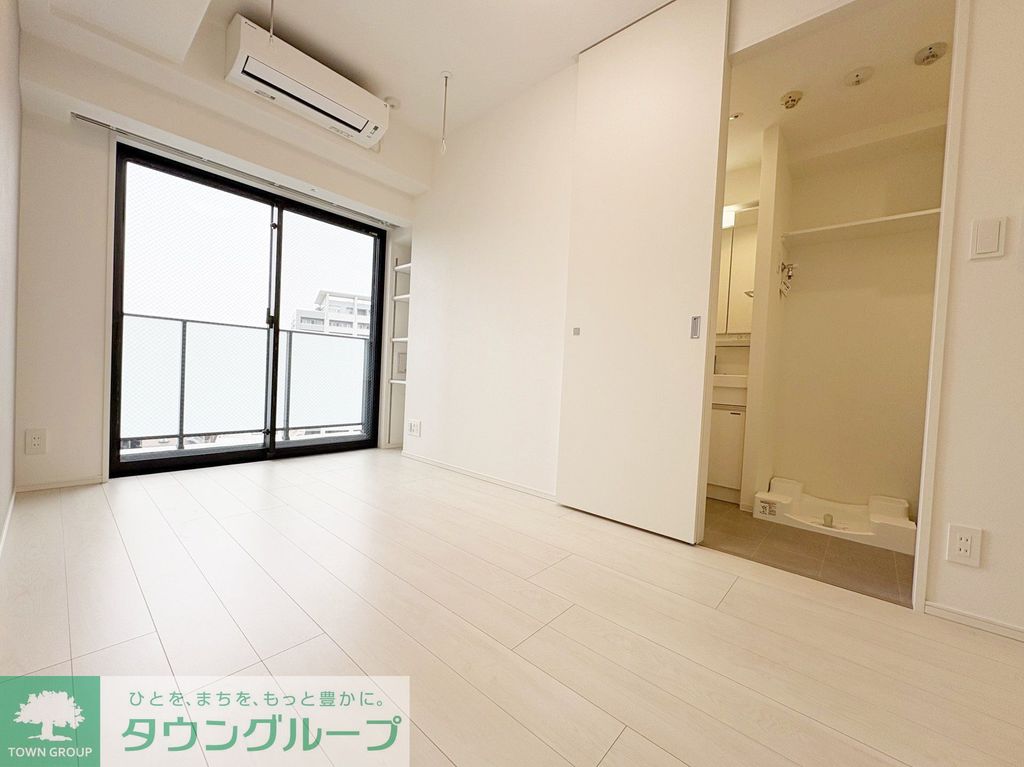 居室・リビング　※別号室参考写真