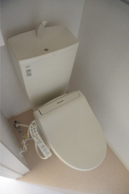 トイレ　図面と現状に相違がある場合には現状を優先