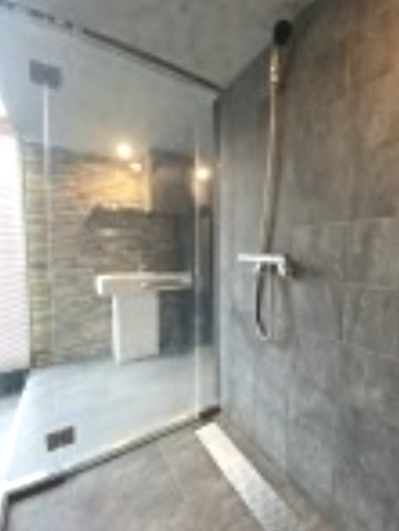 バス・シャワールーム　同仕様写真含む