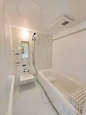 バス・シャワールーム　☆ゆったりくつろげるお風呂☆