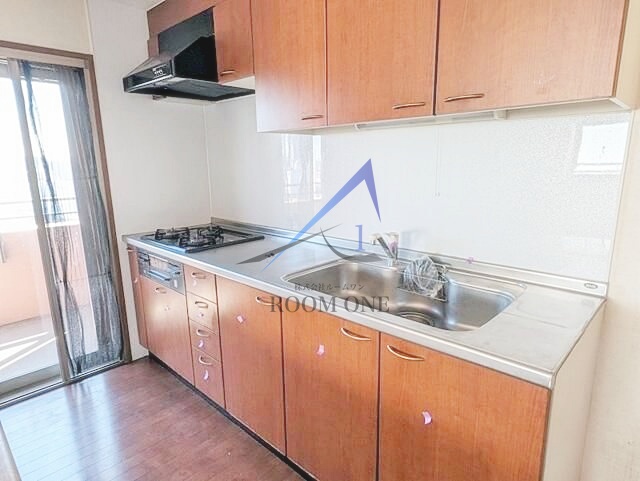 キッチン　キッチンです。