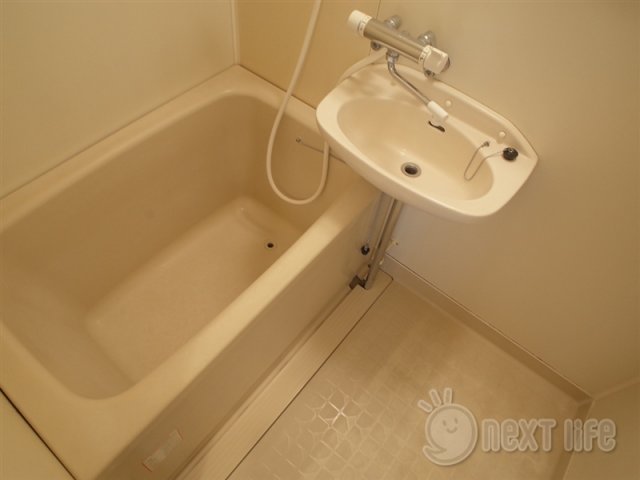 バス・シャワールーム　エレガント府中