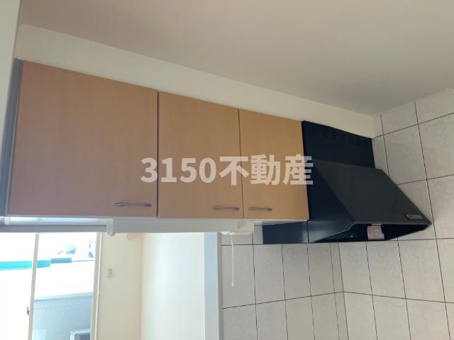 キッチン　キッチン吊戸棚