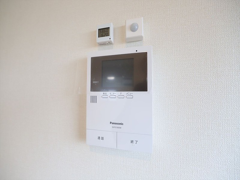 セキュリティ　ＴＶモニター付インターホン　同仕様写真