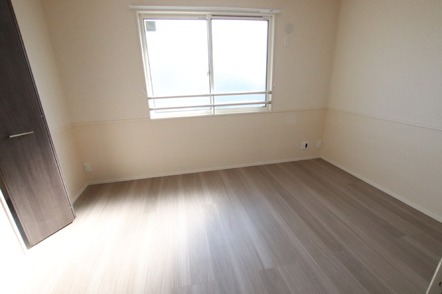 その他部屋・スペース　６．２帖の洋室♪