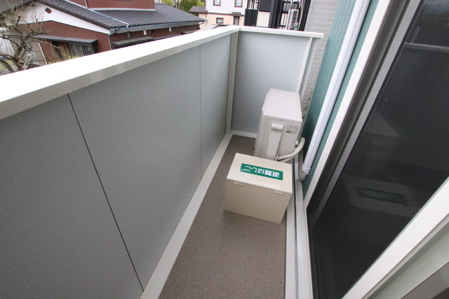 バルコニー　バルコニーです♪