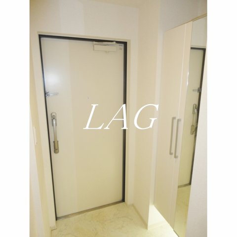 玄関　玄関です。