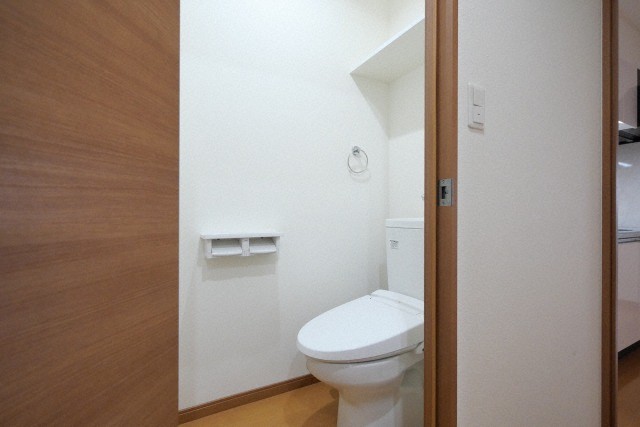 トイレ　トイレ