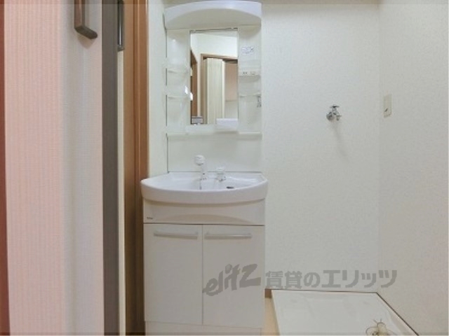 洗面設備　独立洗面台