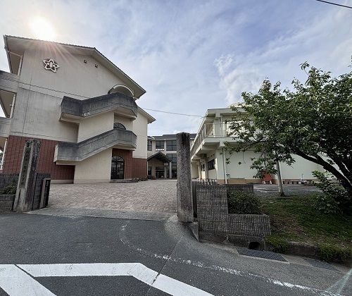 小学校　園部小学校（小学校）まで1000m