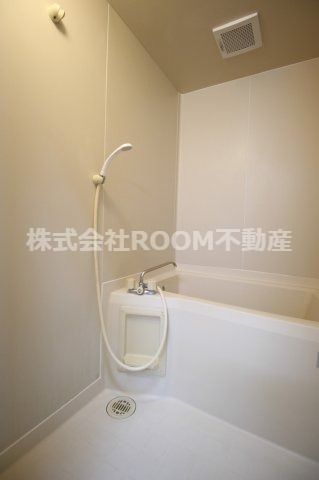 バス・シャワールーム　お風呂です