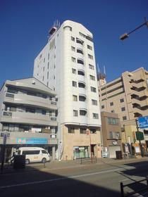 建物外観　ファミリー向けのマンションです。