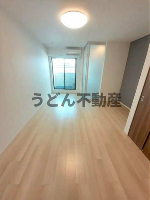 居室・リビング　うどん県のお部屋探しはうどん不動産へ うどんちゃんとLINE