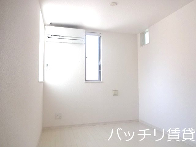 その他部屋・スペース　別号室の為、現状優先