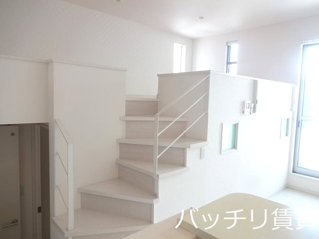 バルコニー　別号室の為、現状優先