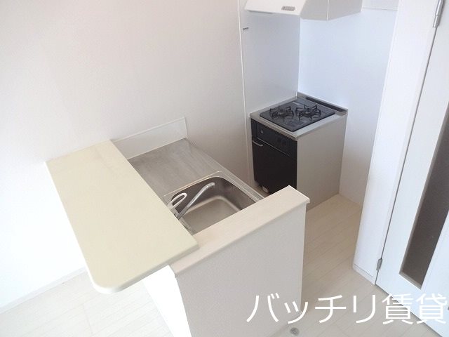 キッチン　別号室の為、現状優先