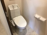 トイレ　トイレ部分・ウォシュレット付きで清潔感◎