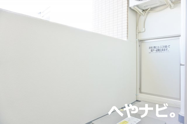バルコニー　※別号室写真です