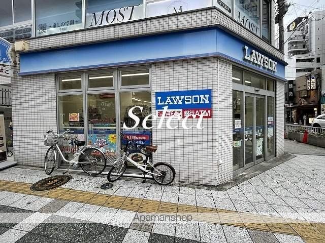 コンビニ　ローソン（コンビニ）まで121m