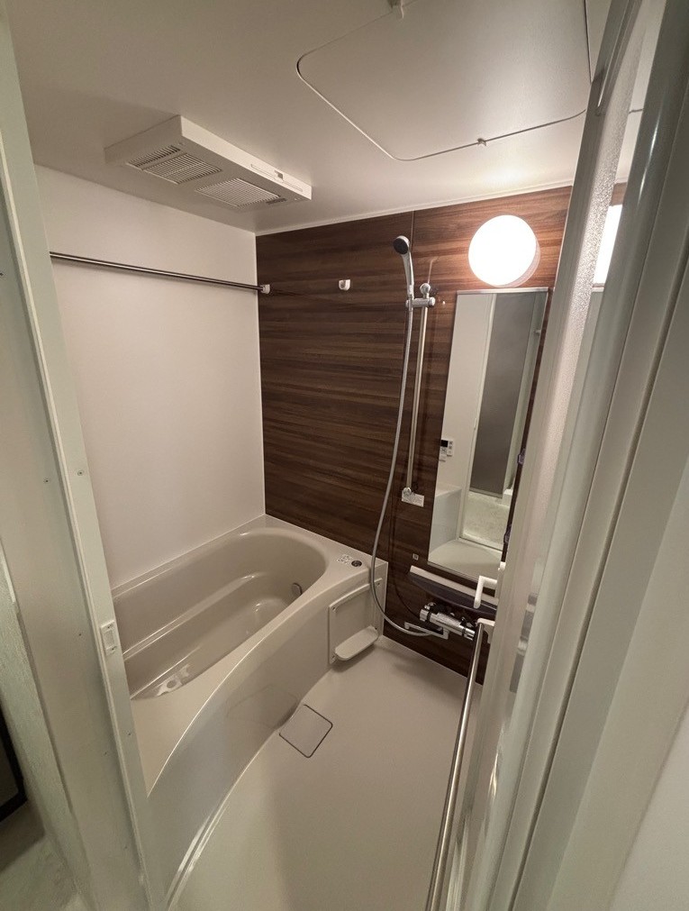 バス・シャワールーム　別部屋参考写真