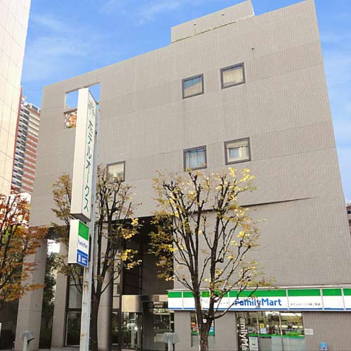 コンビニ　ファミリーマートホテルオークス森ノ宮店（コンビニ）まで244m