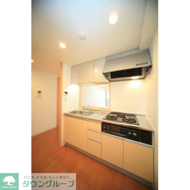キッチン　※写真は同タイプ住戸です。