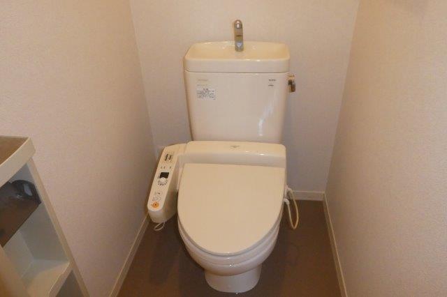 トイレ　ウォシュレット