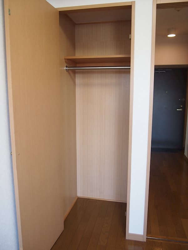 収納　クローゼット