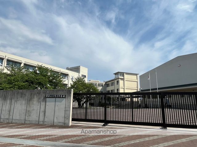 中学校　上野芝中学校（中学校）まで891m
