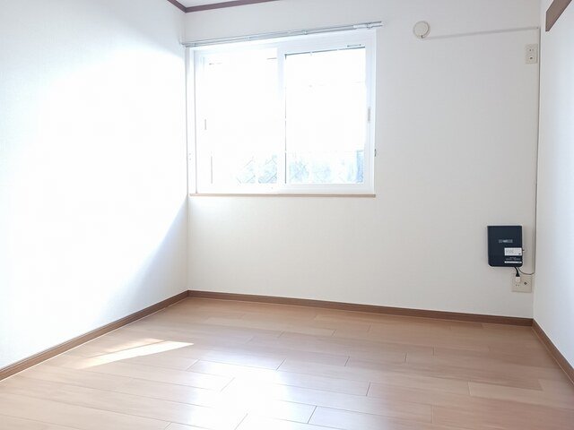 その他部屋・スペース　明るい色調の室内です