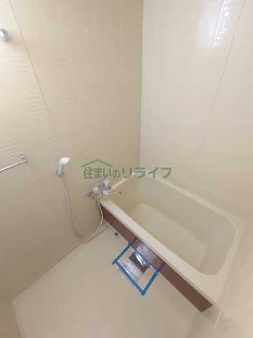 バス・シャワールーム　別部屋参考写真となります。