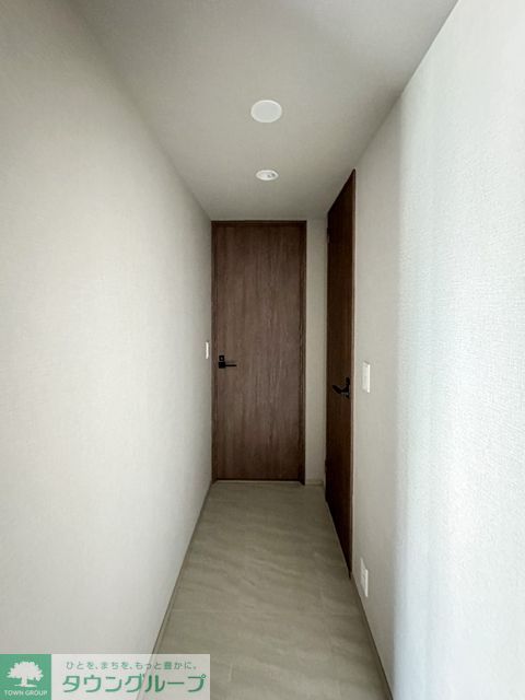 玄関　※写真は同タイプ住戸です。