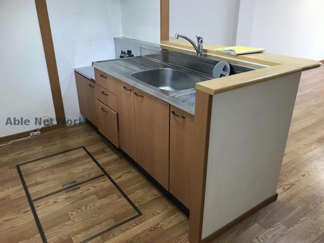 キッチン　※同物件別部屋です