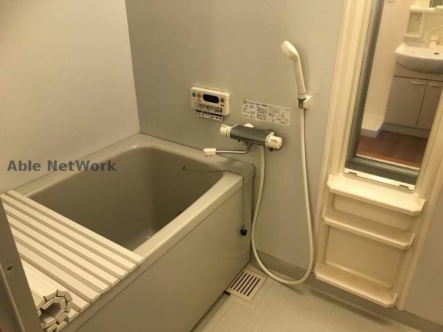 バス・シャワールーム　※同物件別部屋です