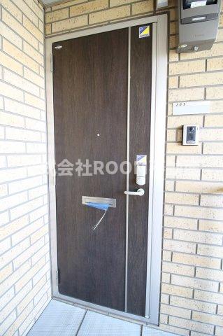 玄関　落ち着いた玄関です