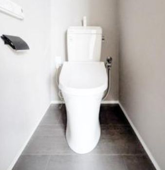 トイレ　シンプルで使いやすいトイレです