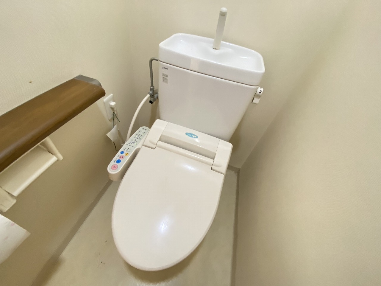 トイレ　※別部屋参考写真