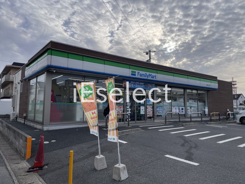 コンビニ　ファミリーマート東金南上宿店（コンビニ）まで130m