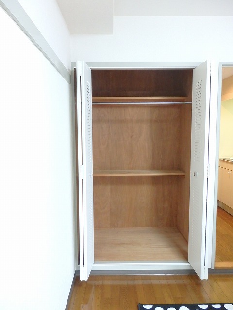 収納　参考写真（同物件別部屋）
