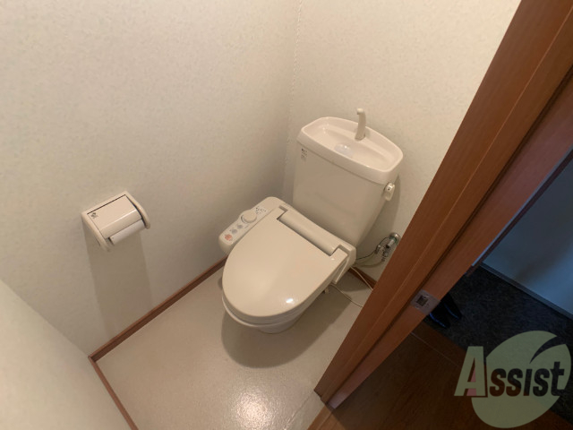 トイレ　トイレはウシュレット機能がついています安心して使用できますね