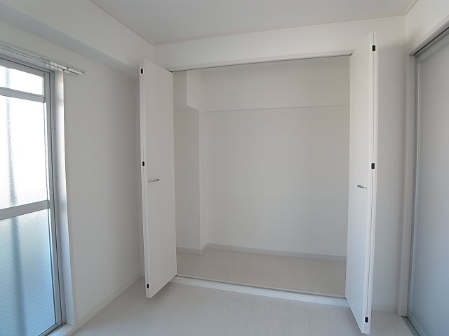 収納　各部屋に収納完備です