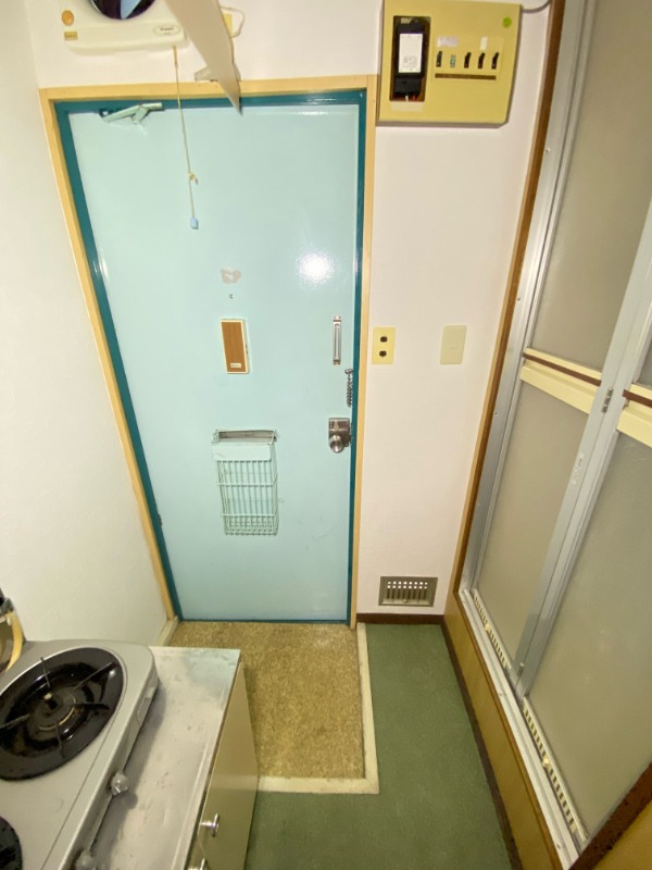 玄関　※他部屋参考写真