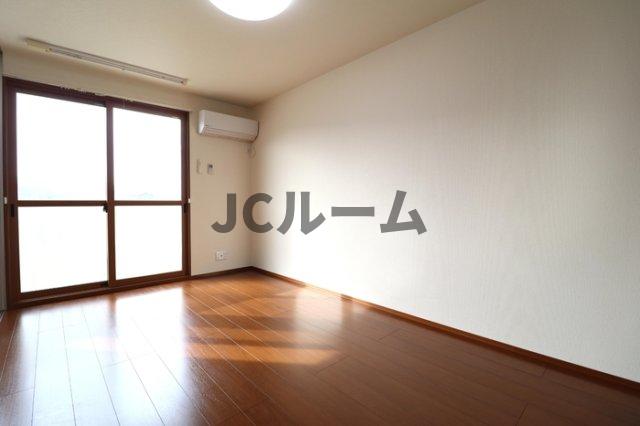 居室・リビング　※別のお部屋の参考写真です