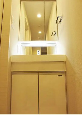 洗面設備　広い洗面スペース
