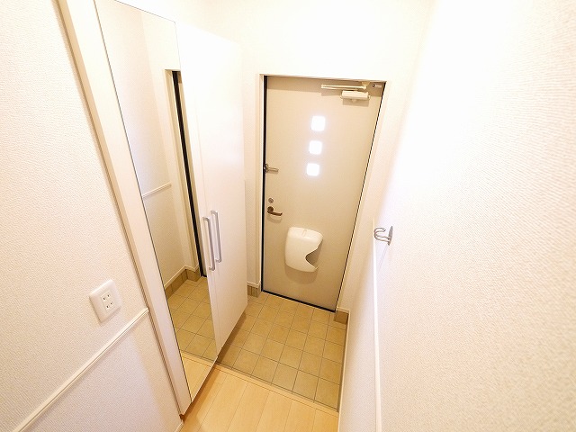 玄関　きれいな玄関です