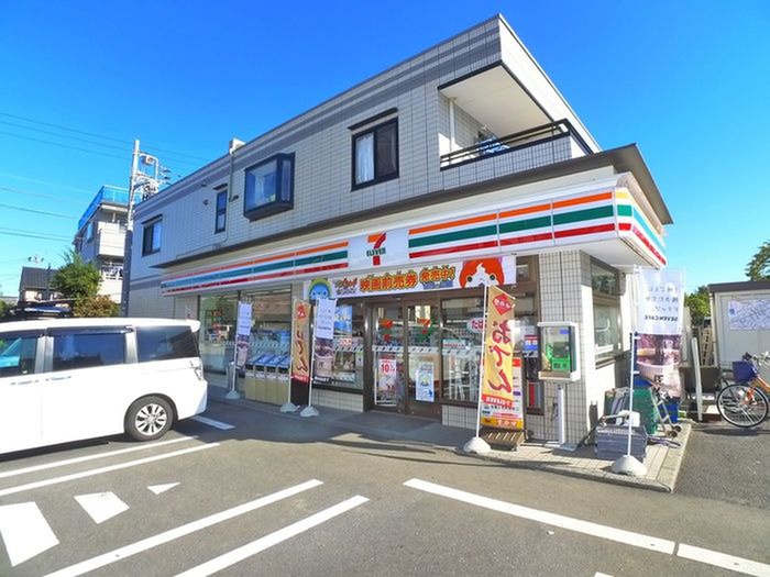 コンビニ　セブンイレブン（コンビニ）まで395m