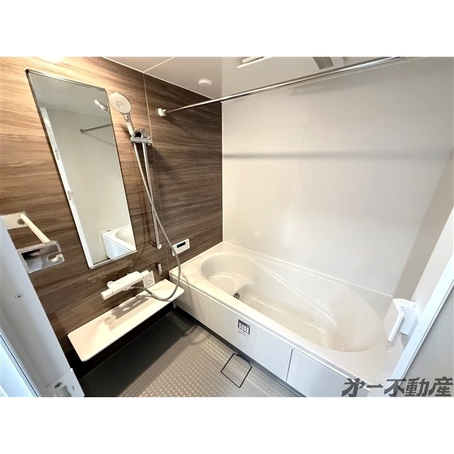 D crest新川Sの風呂写真