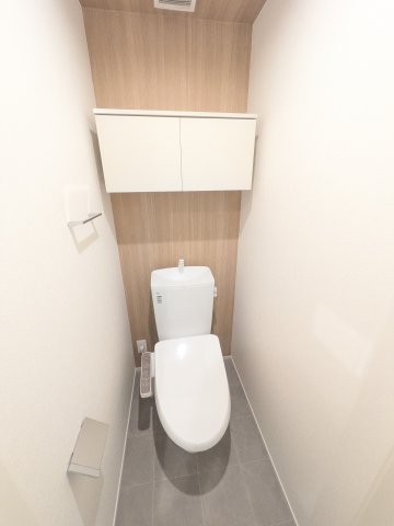 トイレ　※同タイプの間取りの別号室です。現況優先です。
