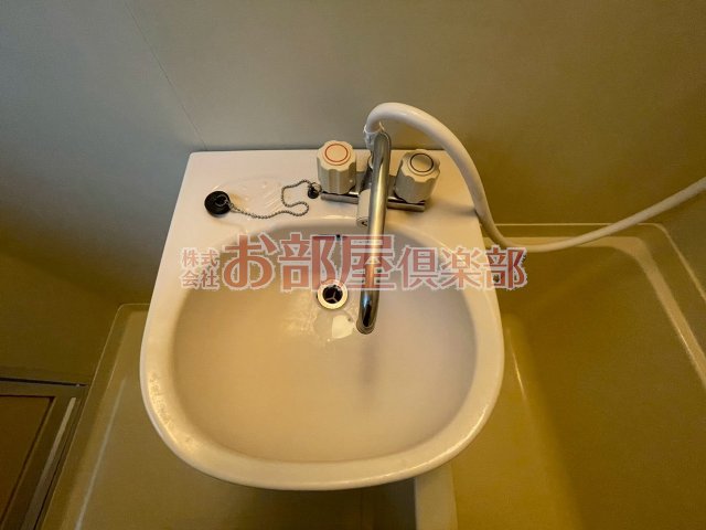 洗面設備　落ち着いたトイレです