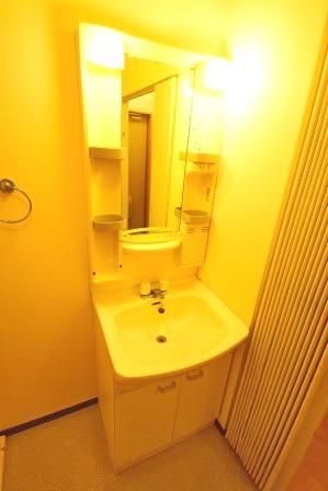 洗面設備　★お買いもの便利で閑静な住宅地★